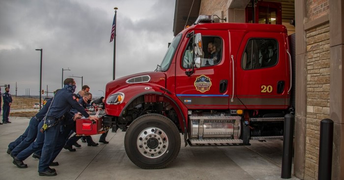 Metro south fire engine rescue 5280fire archuleta antonio